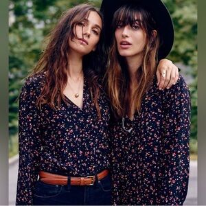 Madewell x Sézane Tomboy 100% Silk black ditzy Floral Top blouse button up